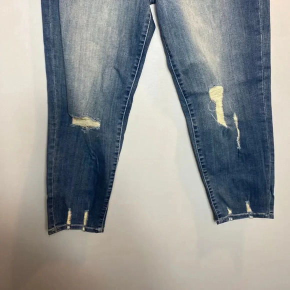STS Blue Christy Crop Tapered Jeans Distressed High Rise Medium Wash Size 29 - Picture 5 of 10